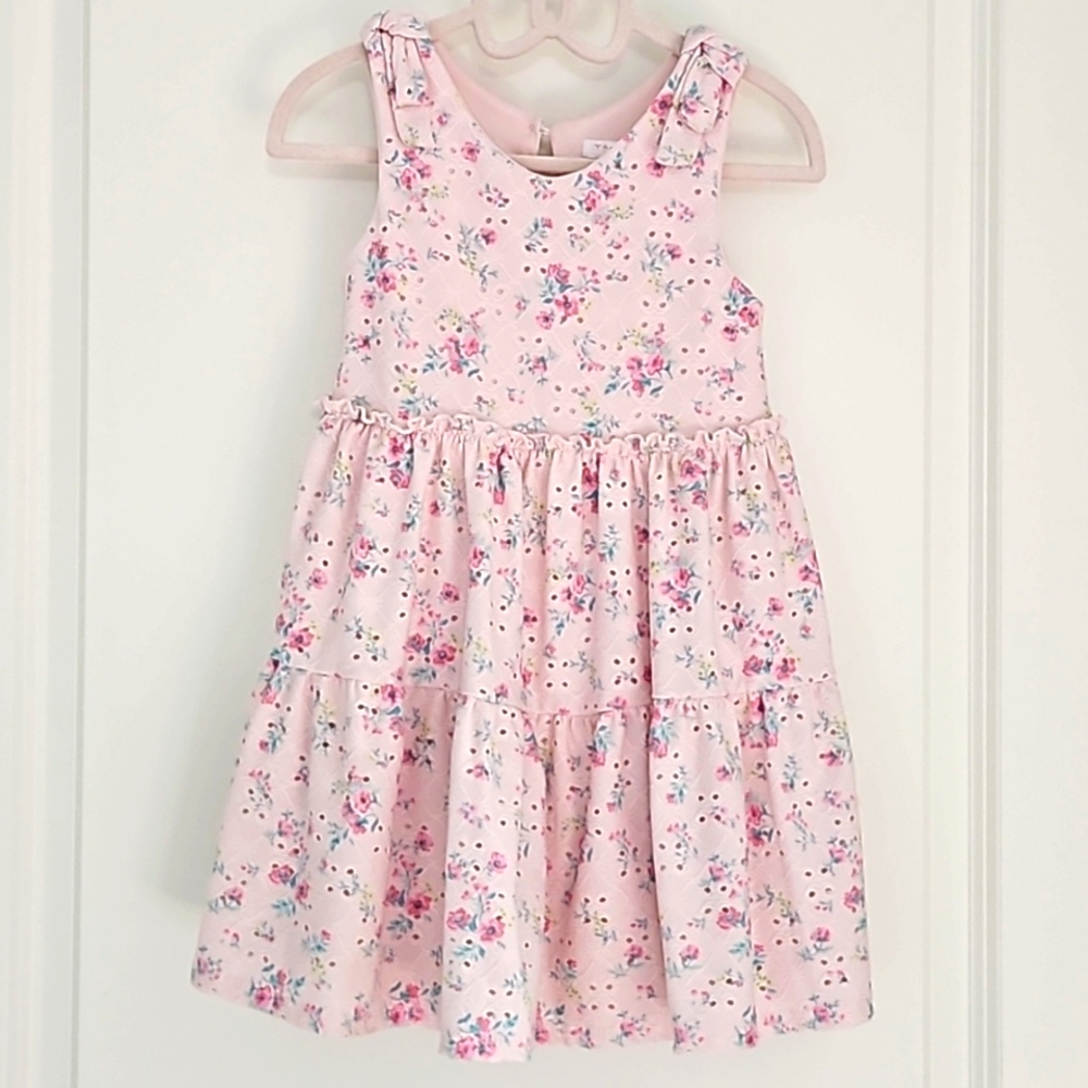 Very cute pink summer dress